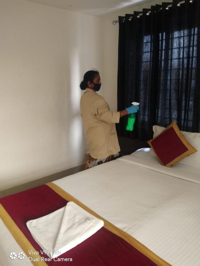 Miles Inn Hotel Hassan Eksteriør billede